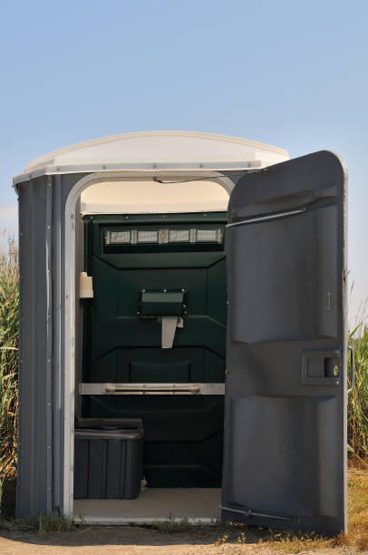 Best Portable toilet rental cost  in Greenup, IL